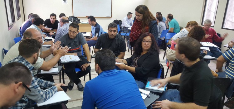 La juventud de AMET Regional I inicia las actividades formativas de su escuela político-sindical