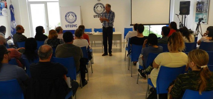 Capacitación de delegados de UTEDYC en seccional La Plata